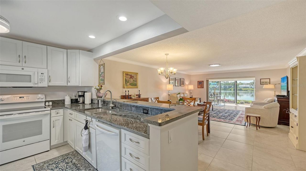 515 Spring Lakes Boulevard, Unit 515, Bradenton, FL 34210 Photo