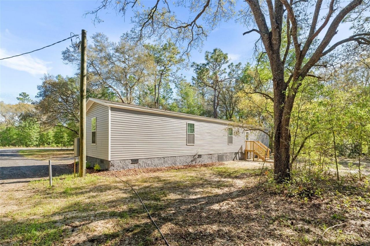 10970 NE 71st Street, Bronson, FL 32621 Photo