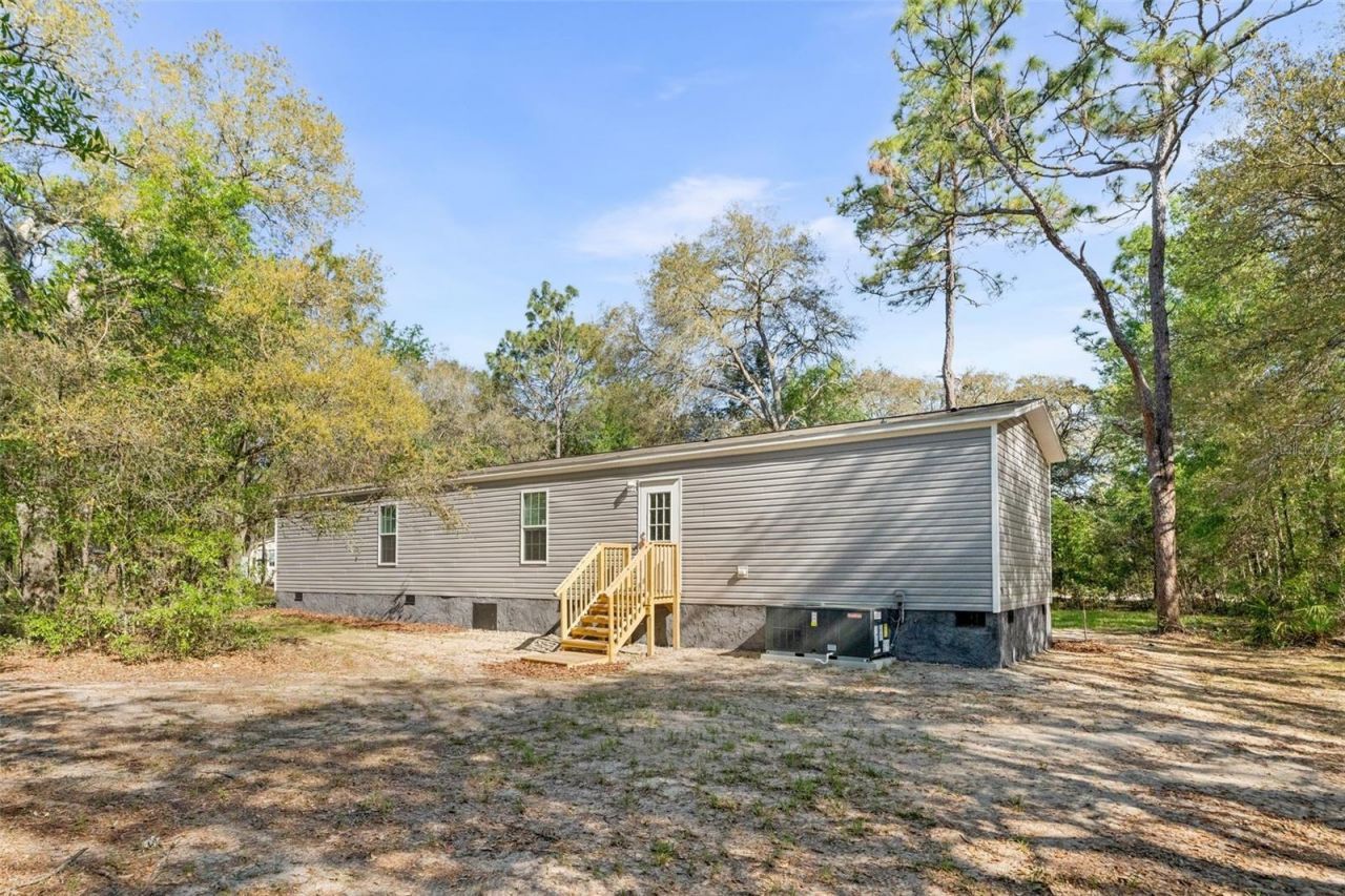 10970 NE 71st Street, Bronson, FL 32621 Photo