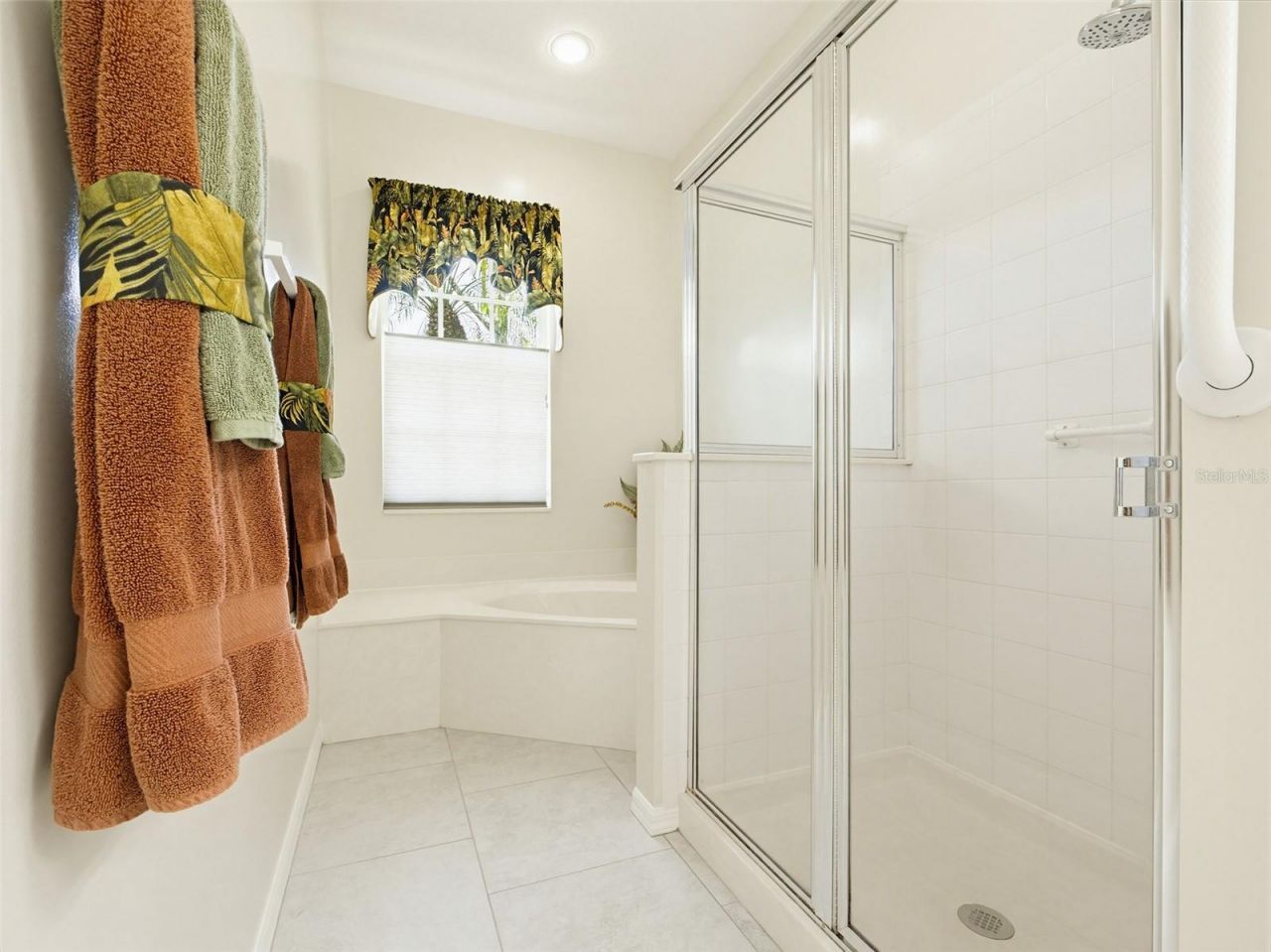 865 Tartan Drive , Unit 2, Venice, FL 34293 Photo