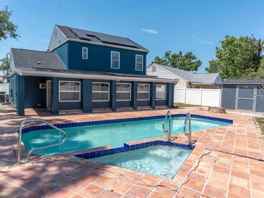 Property Image 32