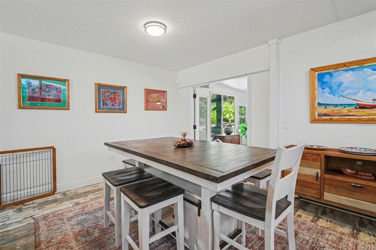 2207 Poinsettia Drive , Deland, FL 32724 Photo