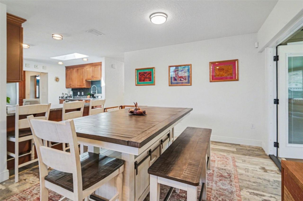 2207 Poinsettia Drive , Deland, FL 32724 Photo