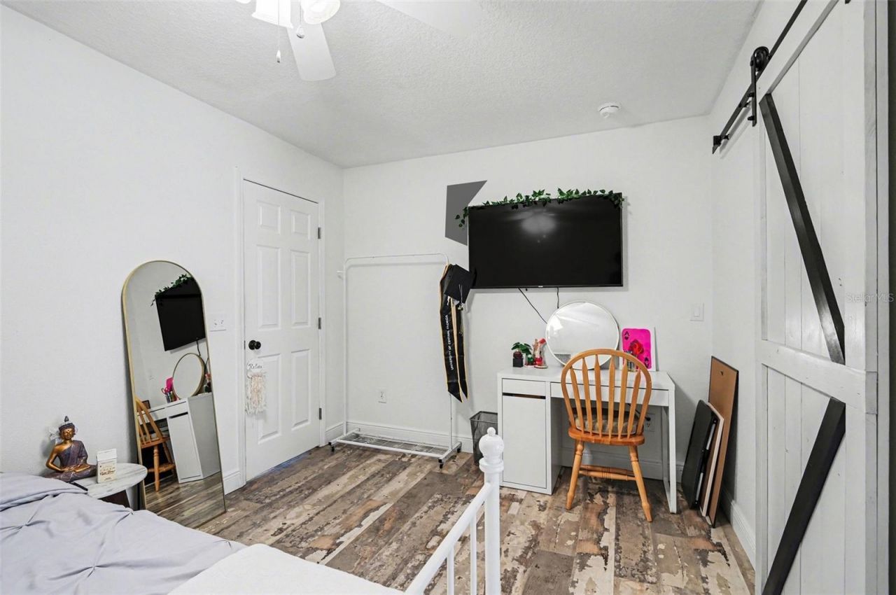 2207 Poinsettia Drive , Deland, FL 32724 Photo