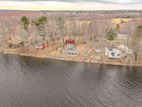 52 Lester Lane, Burnham, ME 04922