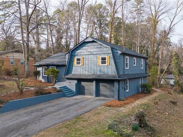 300 Woodland Drive , Calhoun, GA 30701