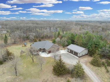 21032 Franklin Road, Clearwater, MN 55320