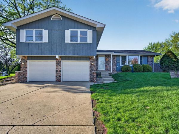 3211 Wild Oaks Court , Joliet, IL 60431