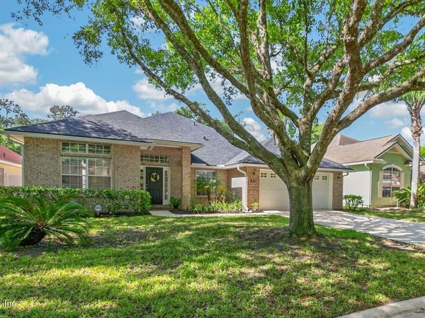 821 W CUMBERLAND Court, St. Johns, FL 32259