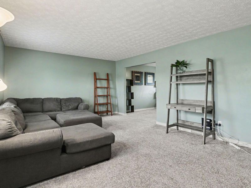 1599 Demorest Road, Columbus, OH 43228 Photo 5