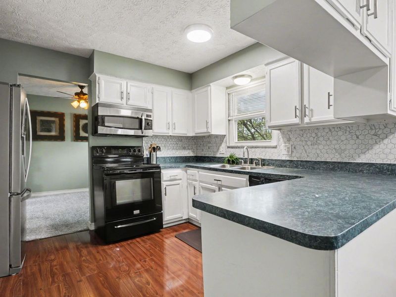 1599 Demorest Road, Columbus, OH 43228 Photo 9