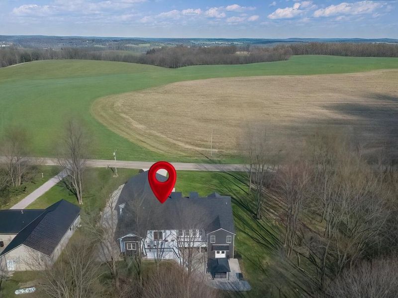 14841 King Road, Howard, OH 43028 Photo 3