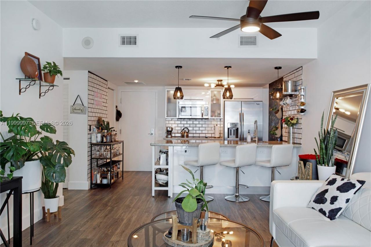 185 SW 7th St , Unit 2514, Miami, FL 33130 Photo