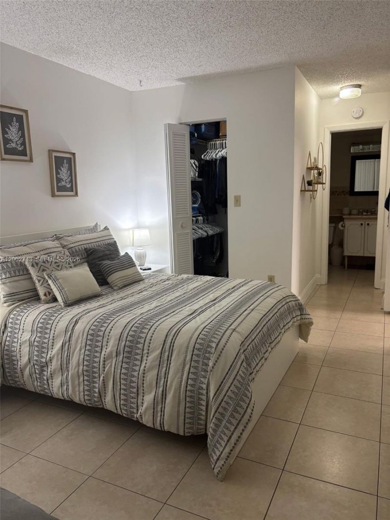 14421 N Kendall Dr , Unit 307M, Miami, FL 33186 Photo