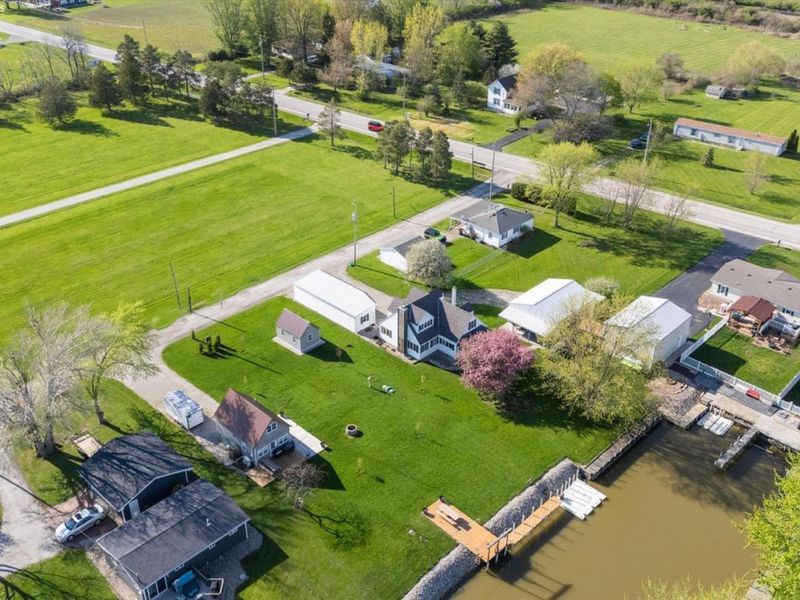 91 S Nancy Drive, Port Clinton, OH 43452 Photo 42