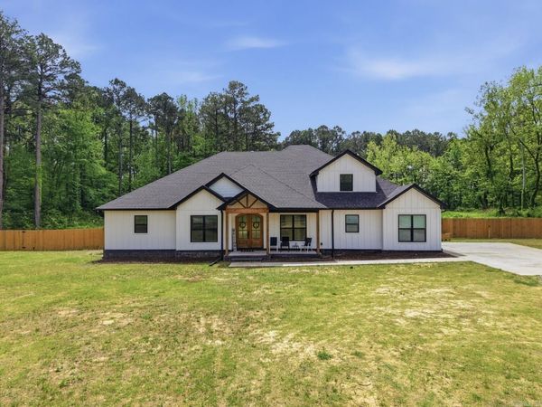 27625 Oak Road , Hensley, AR 72065