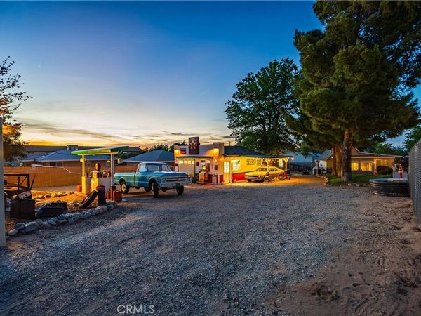 4815 W Avenue L14 , Lancaster, CA 93536