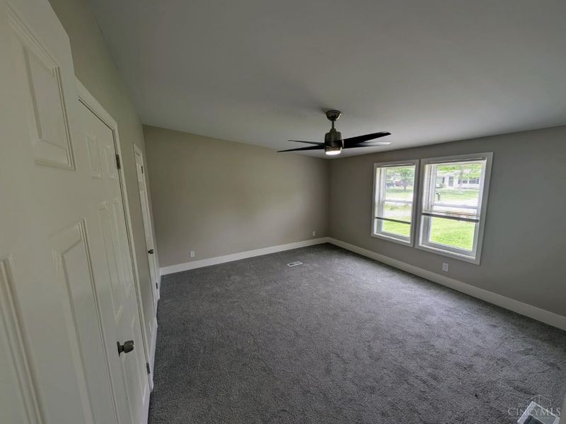 1560 Maryan Avenue, Amelia, OH 45102 Photo 6