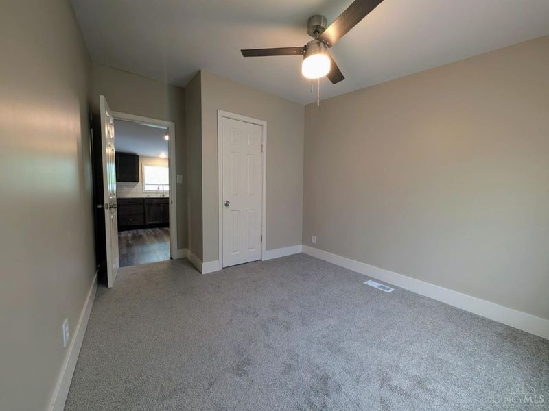 1560 Maryan Avenue, Amelia, OH 45102 Photo 7