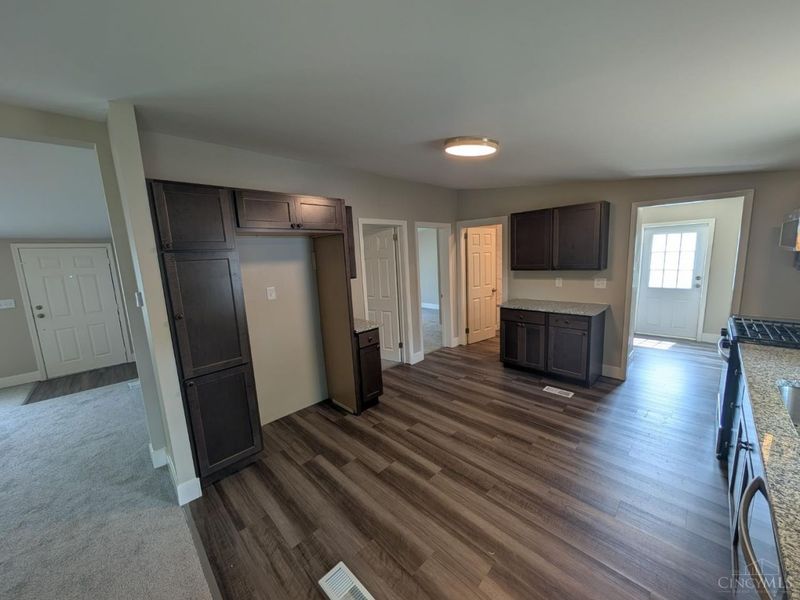 1560 Maryan Avenue, Amelia, OH 45102 Photo 9