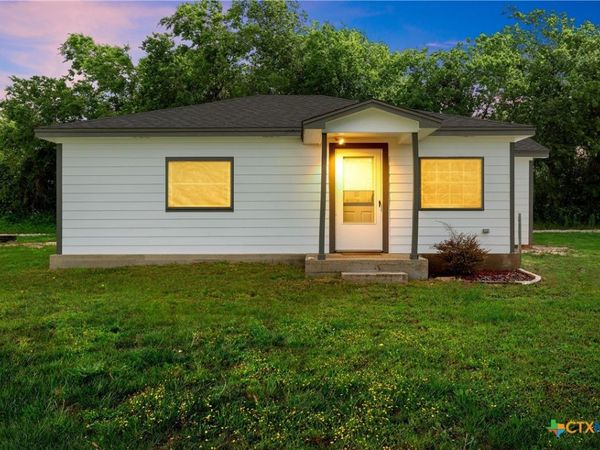 132 Key Lane , Eddy, TX 76524