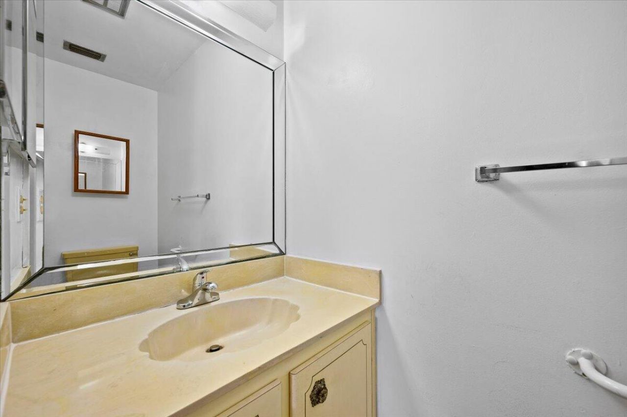 102 Amherst Lane, Greenacres, FL 33467 Photo