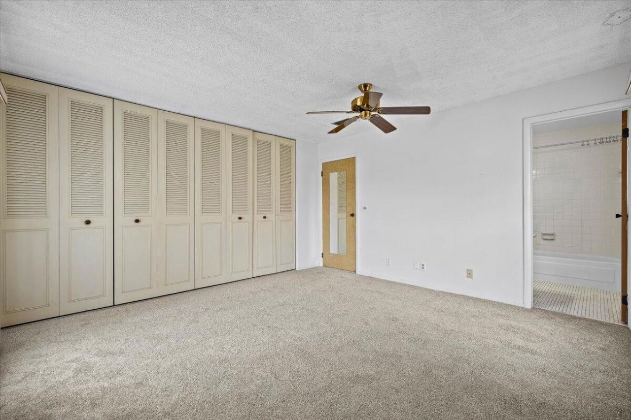 102 Amherst Lane, Greenacres, FL 33467 Photo