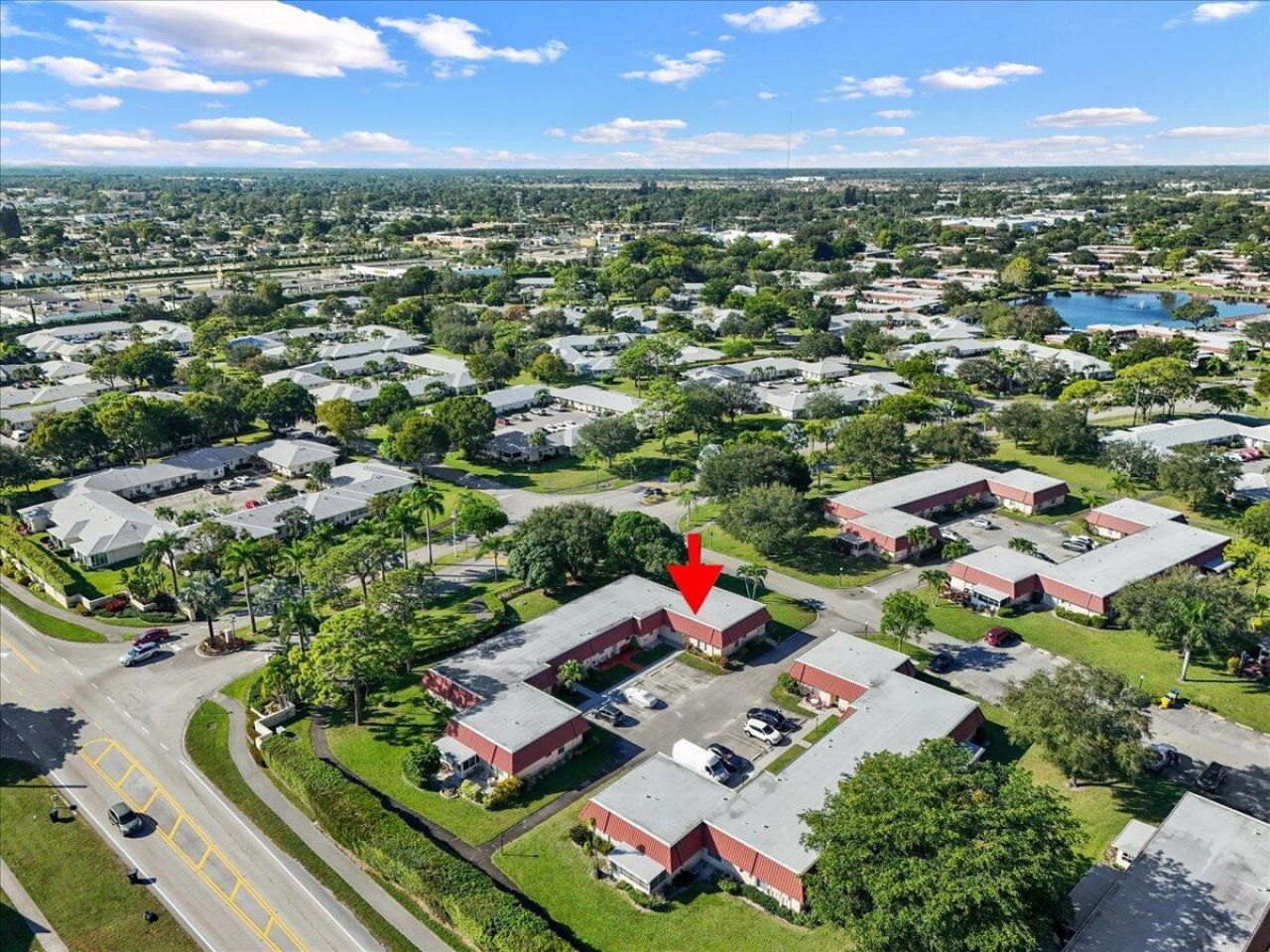 102 Amherst Lane, Greenacres, FL 33467 Photo