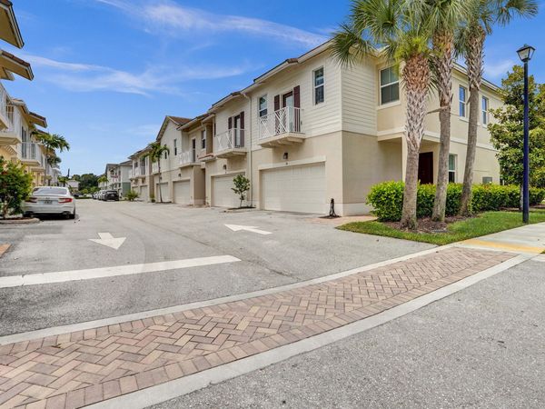 99 Palm Lane, Royal Palm Beach, FL 33411