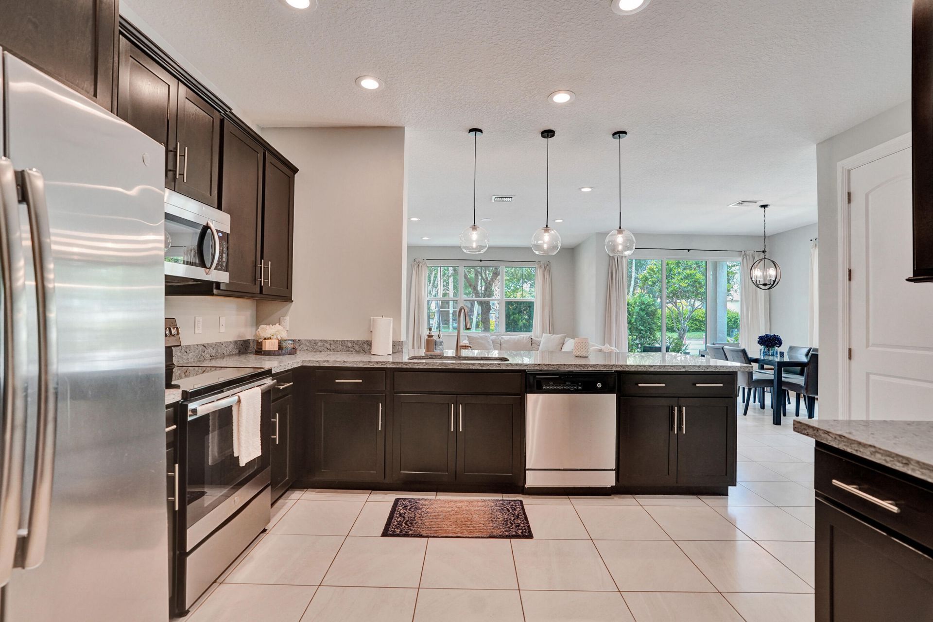 99 Palm Lane, Royal Palm Beach, FL 33411 Photo