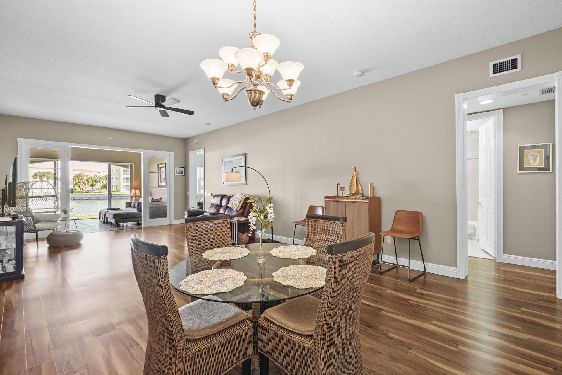 16 W Harbour Isle Dr Drive W, Unit 106, Fort Pierce, FL 34949 Photo