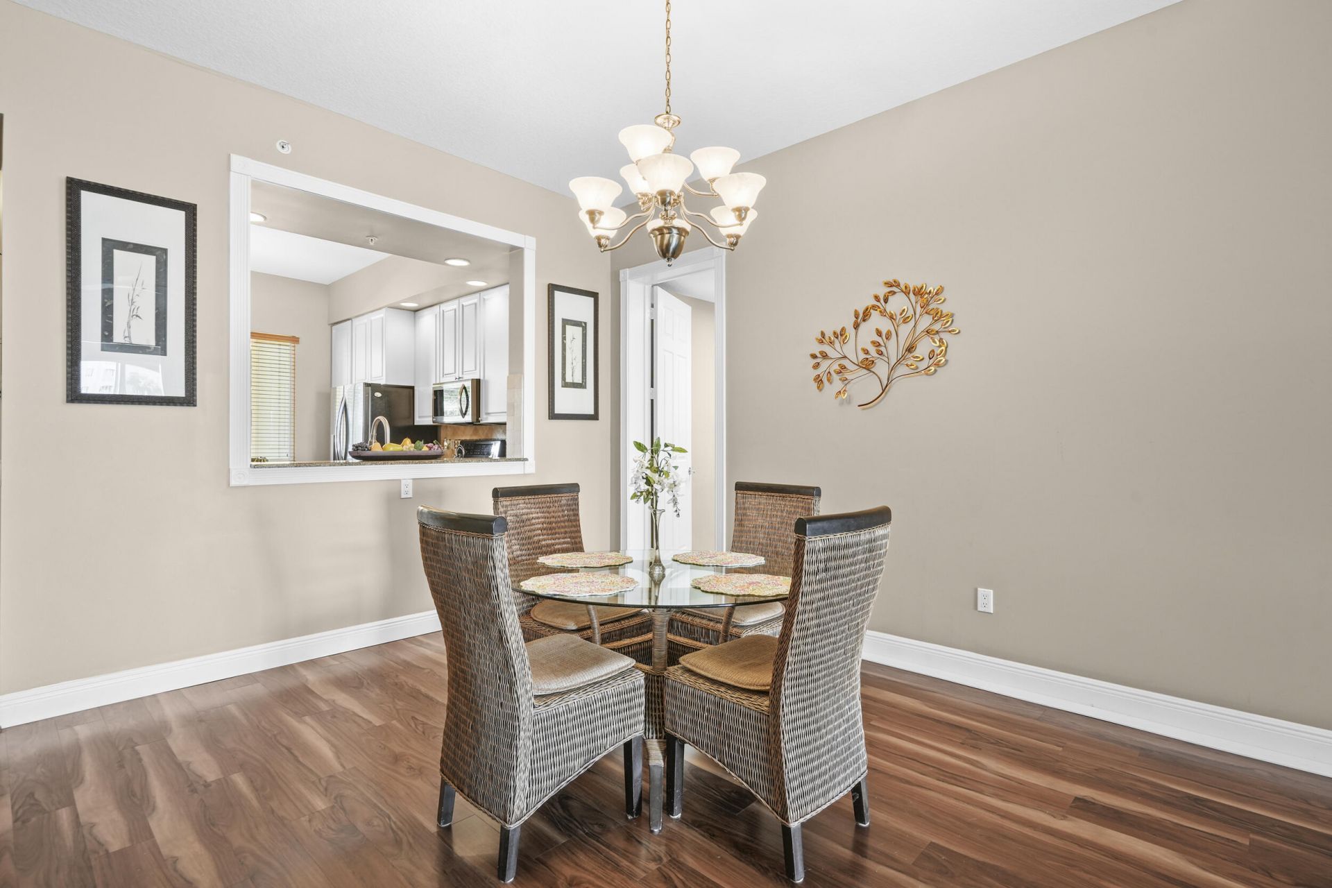 16 W Harbour Isle Dr Drive W, Unit 106, Fort Pierce, FL 34949 Photo