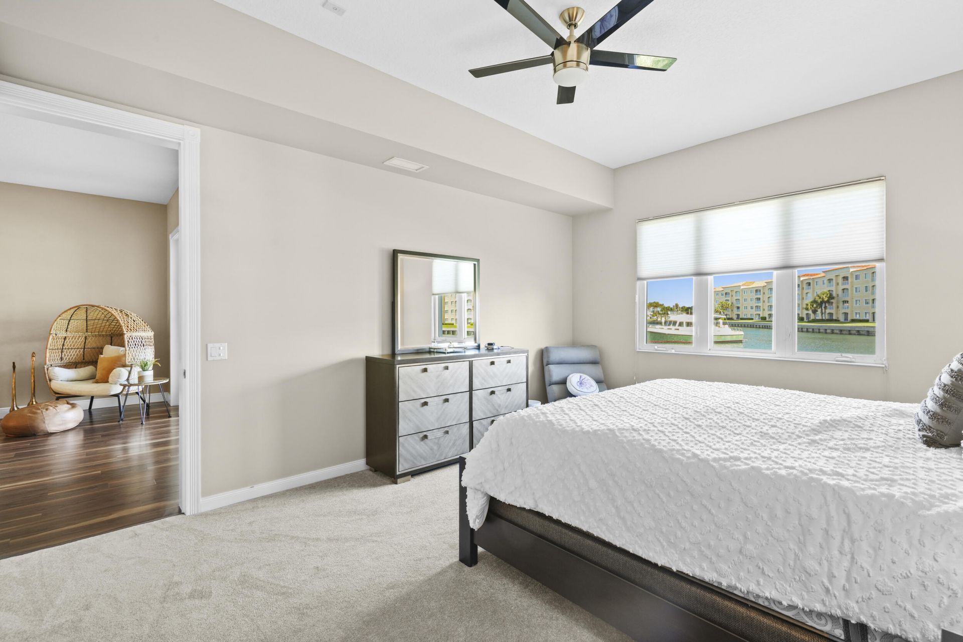 16 W Harbour Isle Dr Drive W, Unit 106, Fort Pierce, FL 34949 Photo