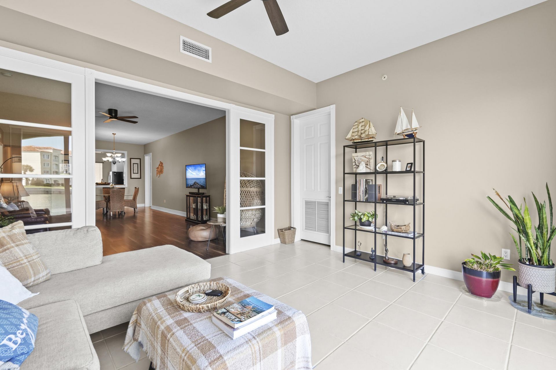 16 W Harbour Isle Dr Drive W, Unit 106, Fort Pierce, FL 34949 Photo