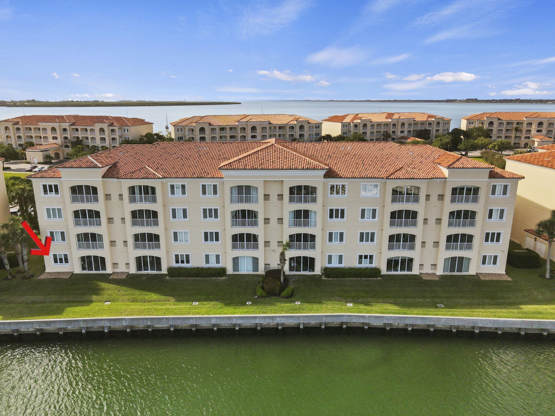 16 W Harbour Isle Dr Drive W, Unit 106, Fort Pierce, FL 34949 Photo