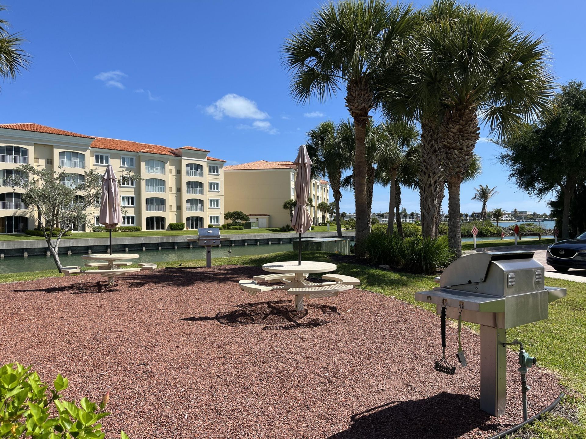 16 W Harbour Isle Dr Drive W, Unit 106, Fort Pierce, FL 34949 Photo