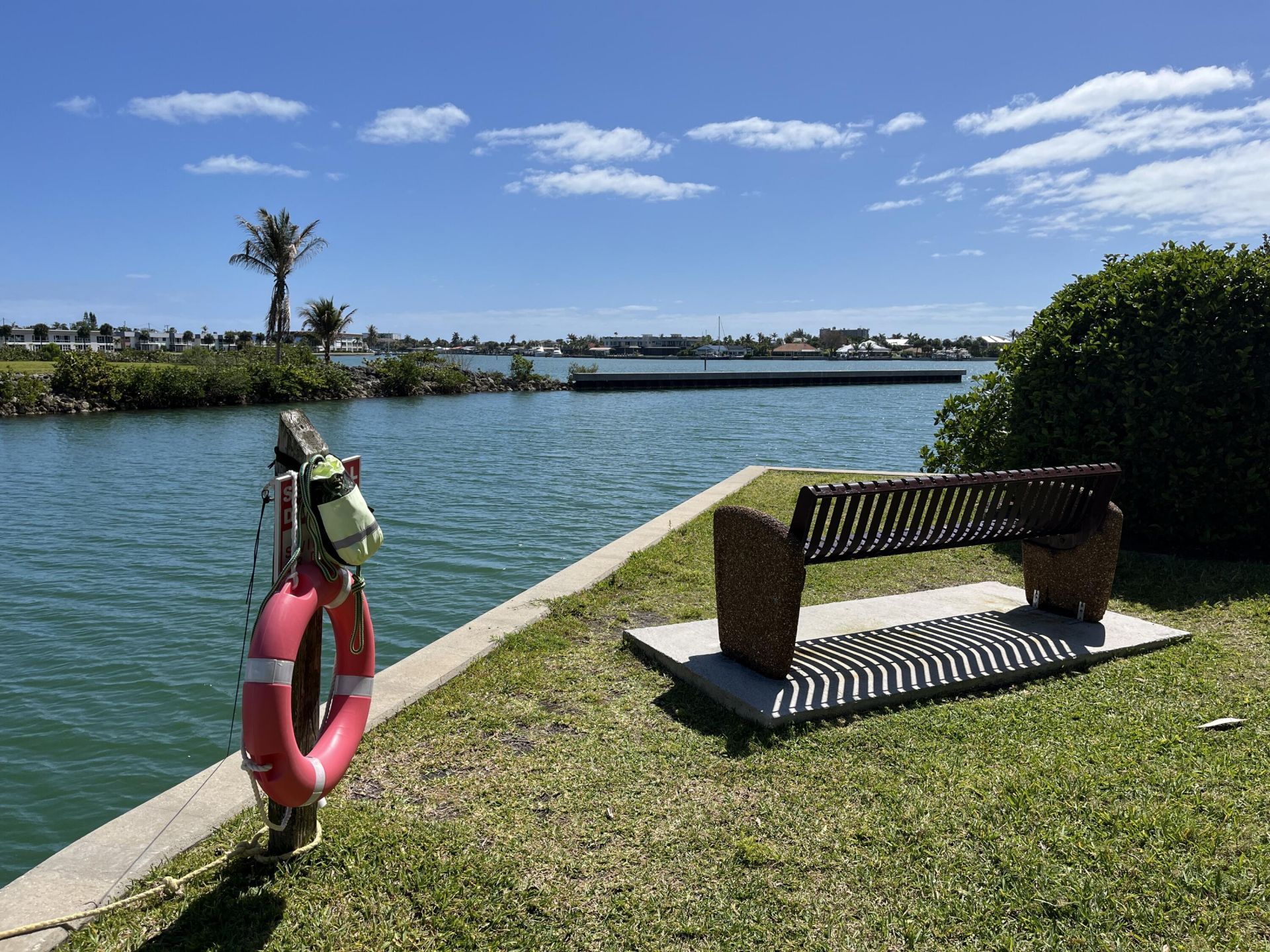 16 W Harbour Isle Dr Drive W, Unit 106, Fort Pierce, FL 34949 Photo