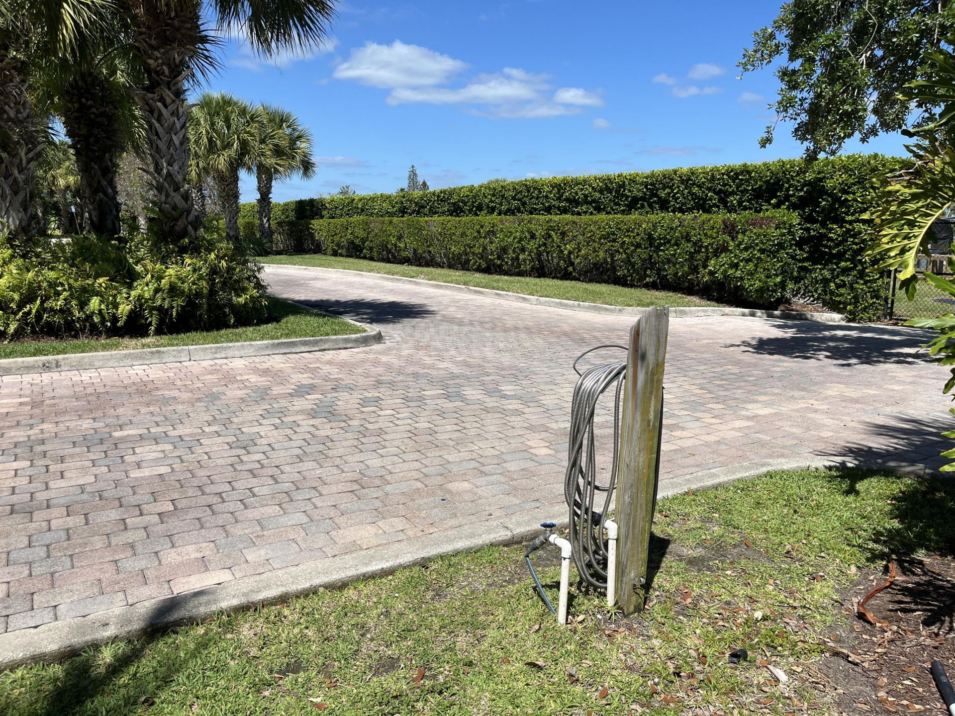 16 W Harbour Isle Dr Drive W, Unit 106, Fort Pierce, FL 34949 Photo