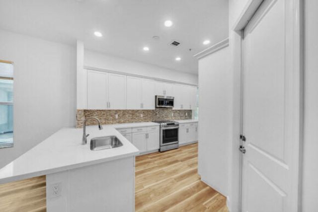 23008 Clear Echo Drive, Unit 11, Boca Raton, FL 33433 Photo