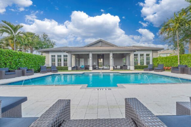 23008 Clear Echo Drive, Unit 11, Boca Raton, FL 33433 Photo