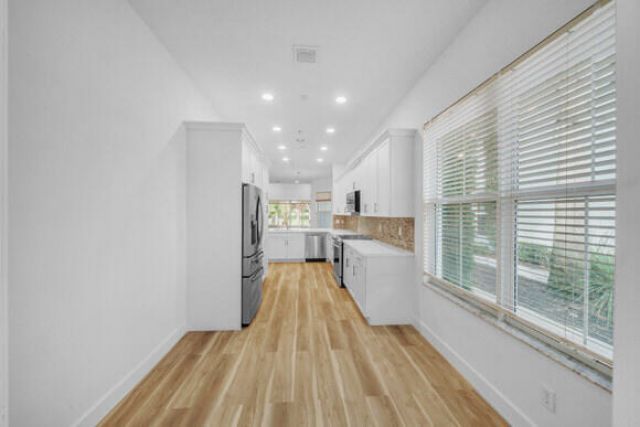 23008 Clear Echo Drive, Unit 11, Boca Raton, FL 33433 Photo