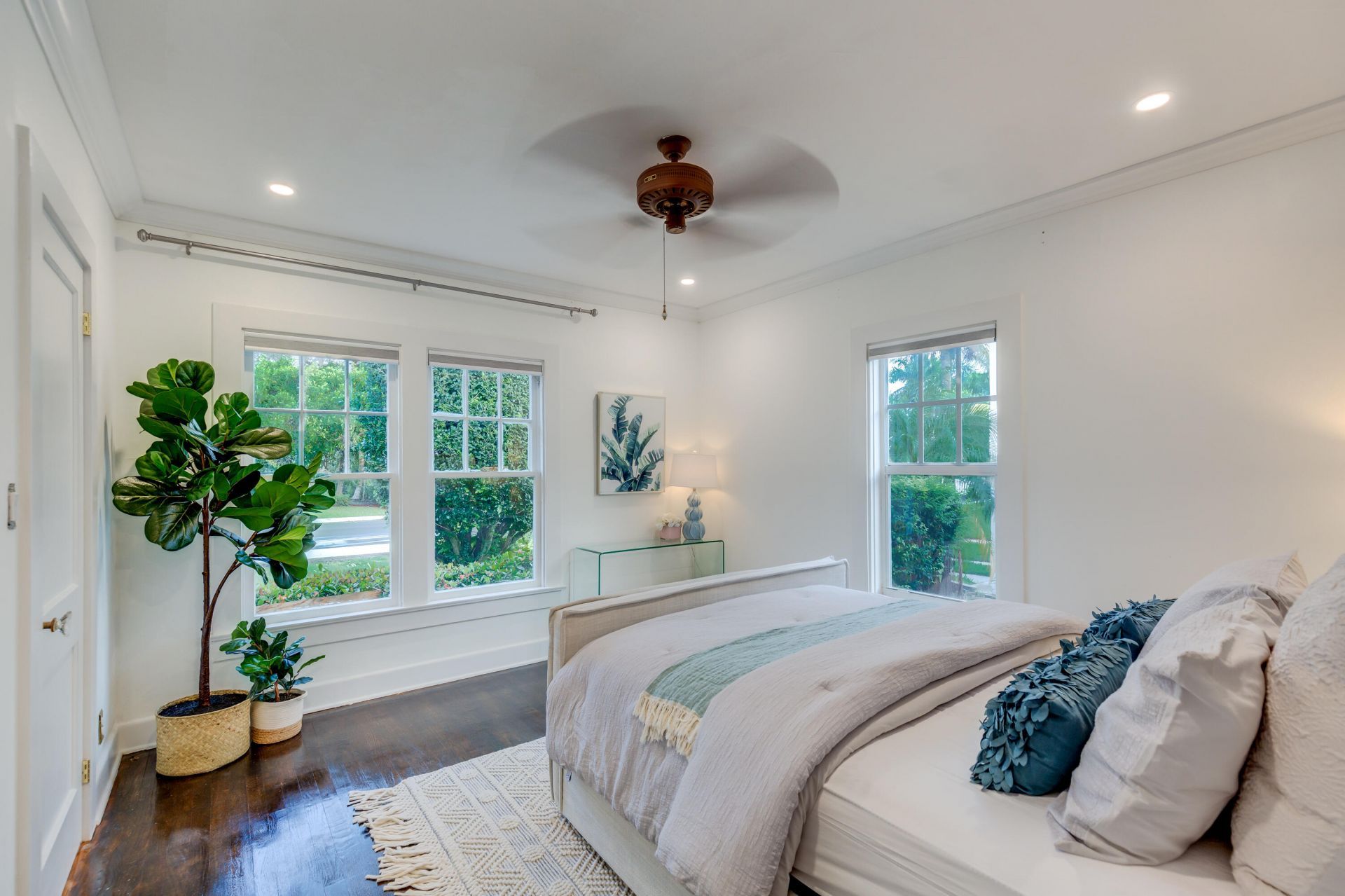 717 N Lakeside Drive, Lake Worth Beach, FL 33460 Photo