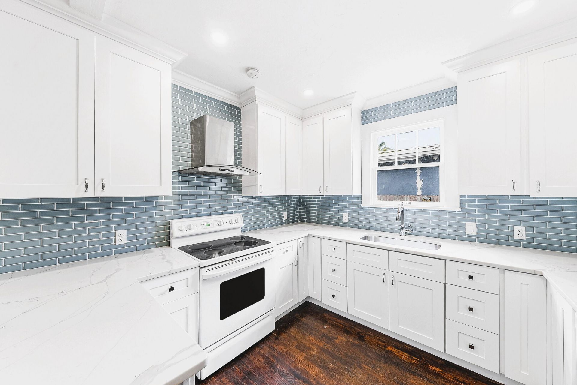 717 N Lakeside Drive, Lake Worth Beach, FL 33460 Photo