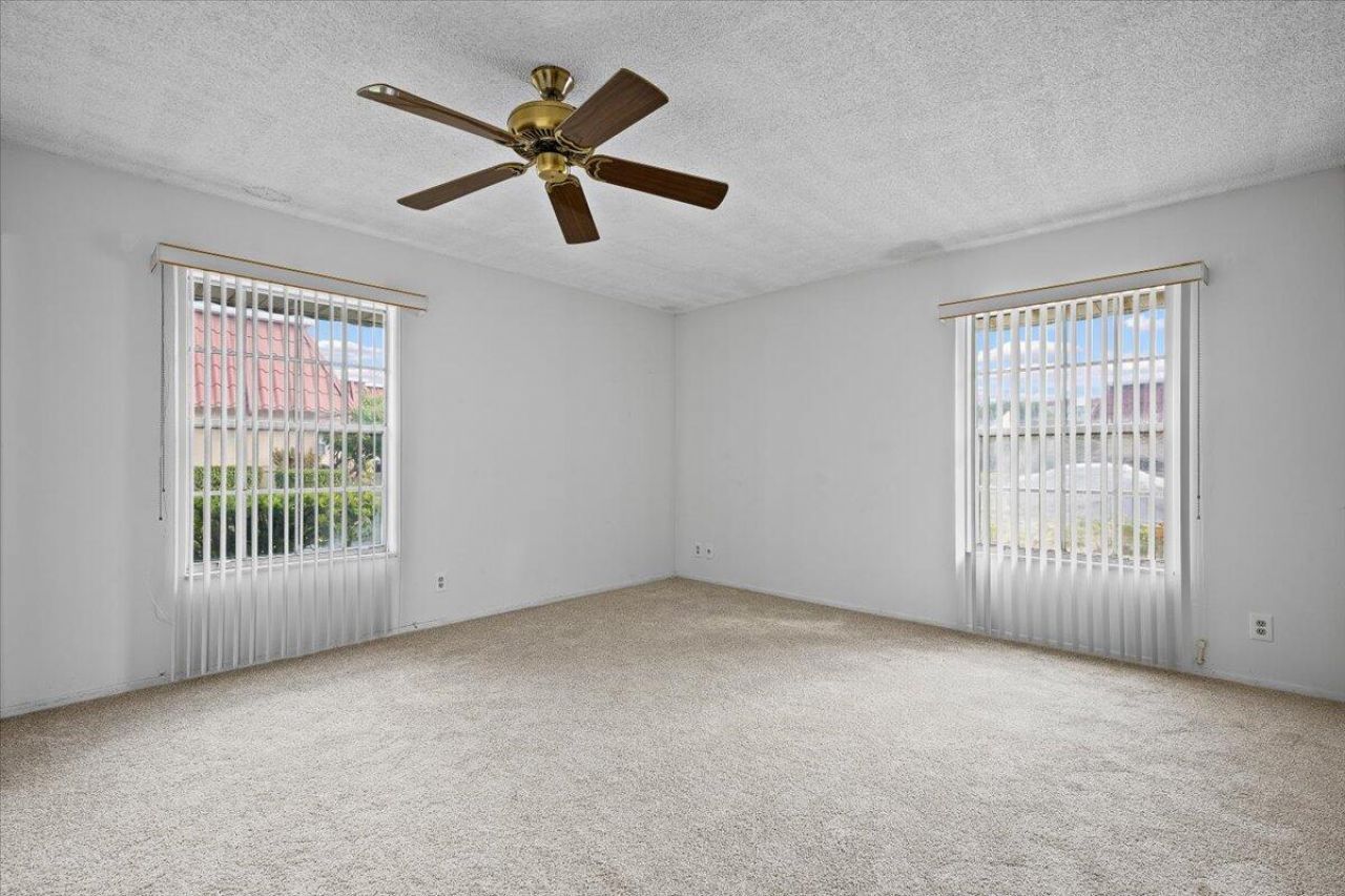 102 Amherst Lane, Greenacres, FL 33467 Photo