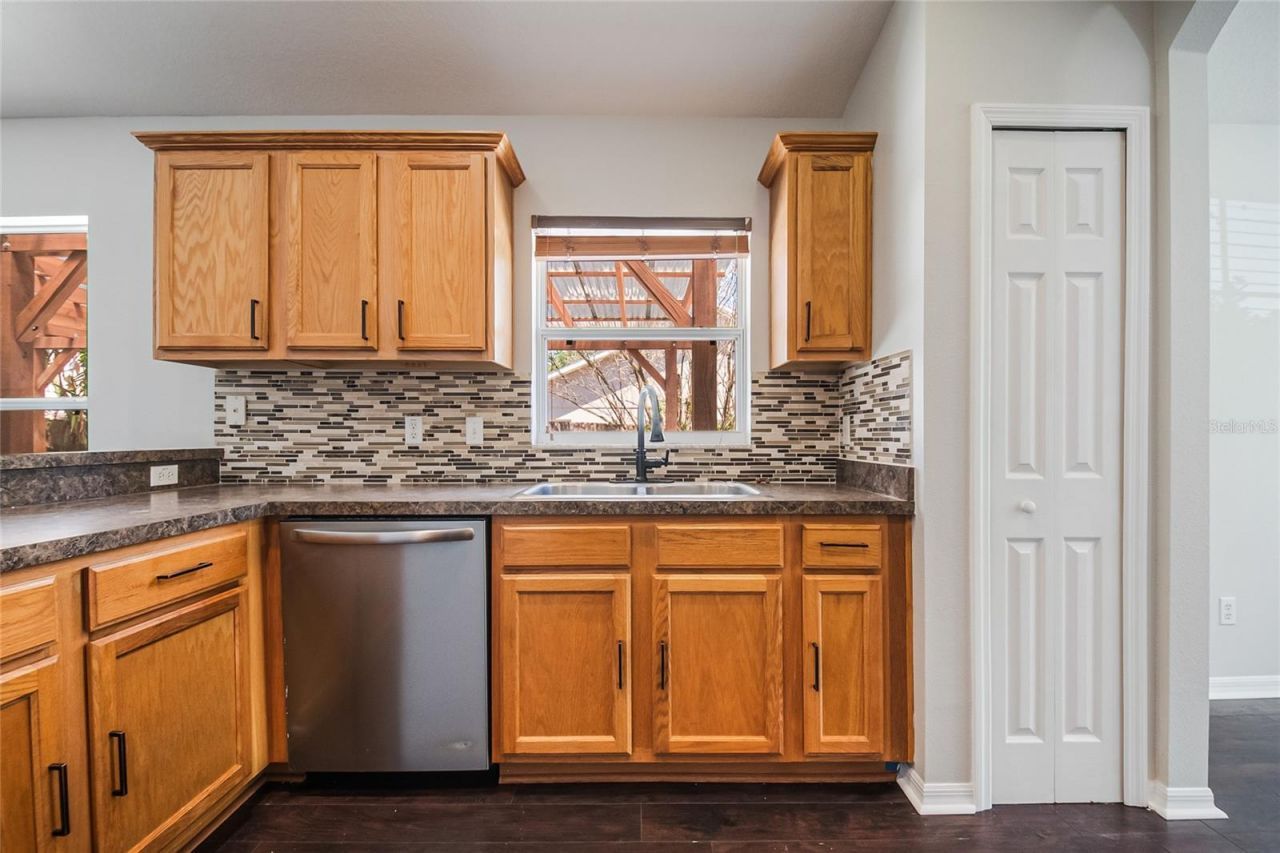 221 Rosa Avenue , Oviedo, FL 32765 Photo