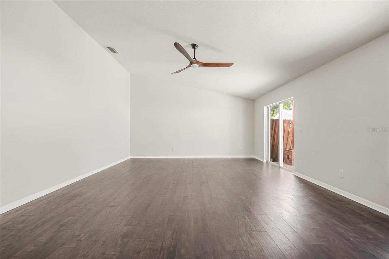 221 Rosa Avenue , Oviedo, FL 32765 Photo