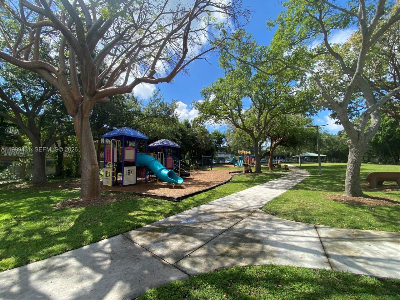 1855 NE 121st St, Unit 36, North Miami, FL 33181 Photo