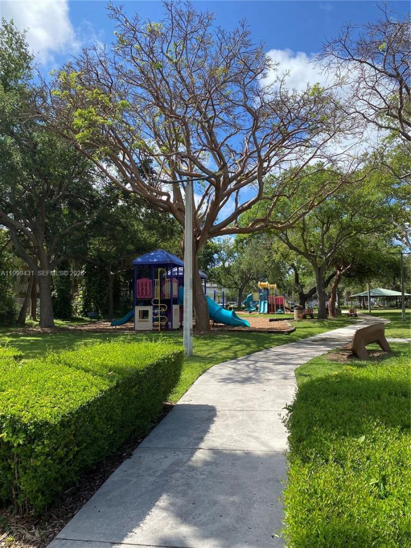 1855 NE 121st St, Unit 36, North Miami, FL 33181 Photo