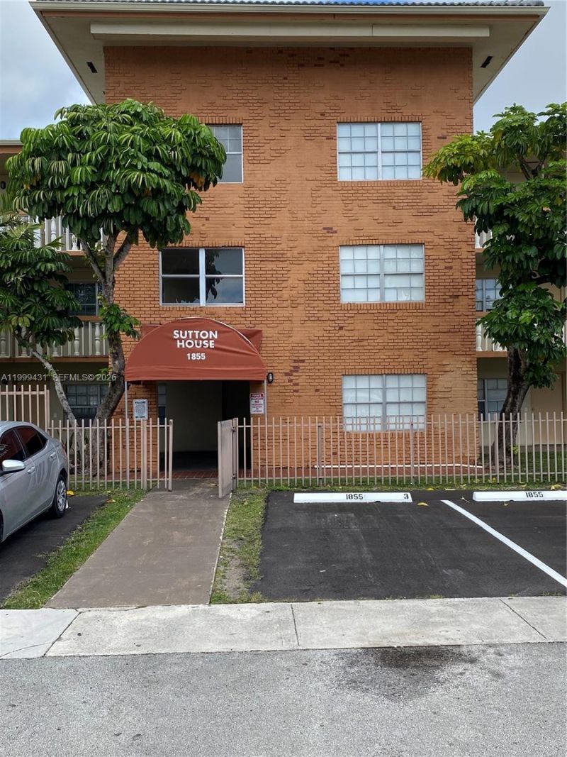 1855 NE 121st St, Unit 36, North Miami, FL 33181 Photo
