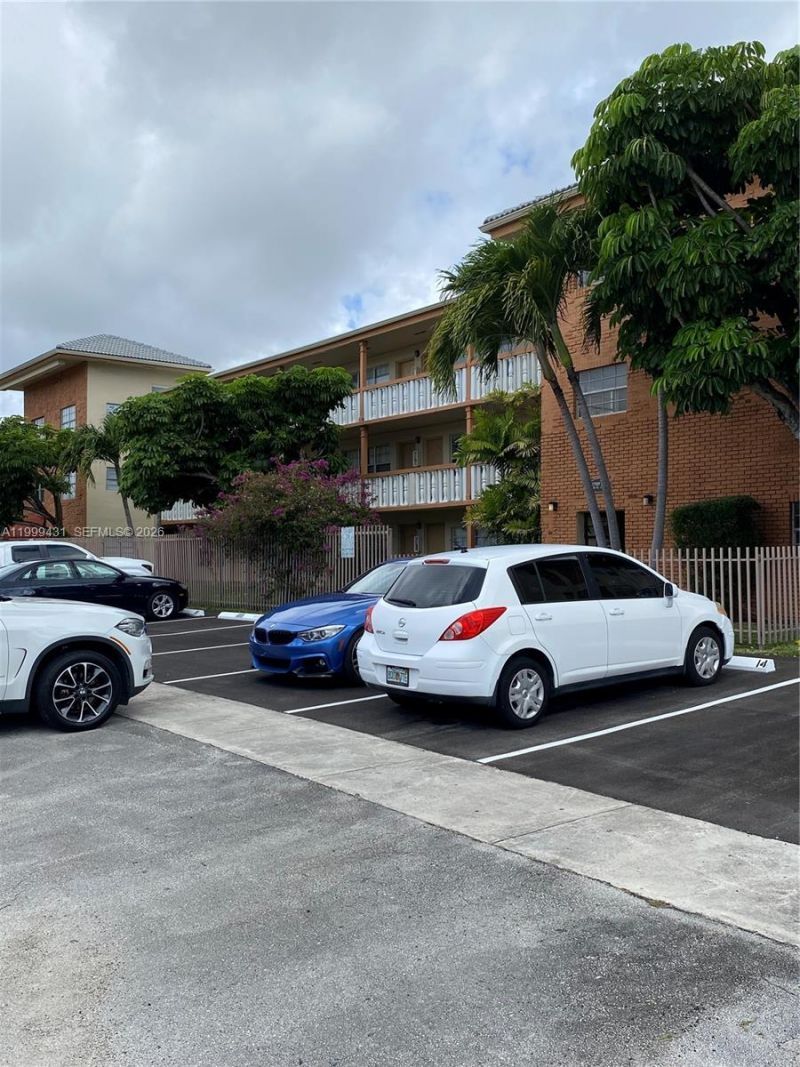 1855 NE 121st St, Unit 36, North Miami, FL 33181 Photo